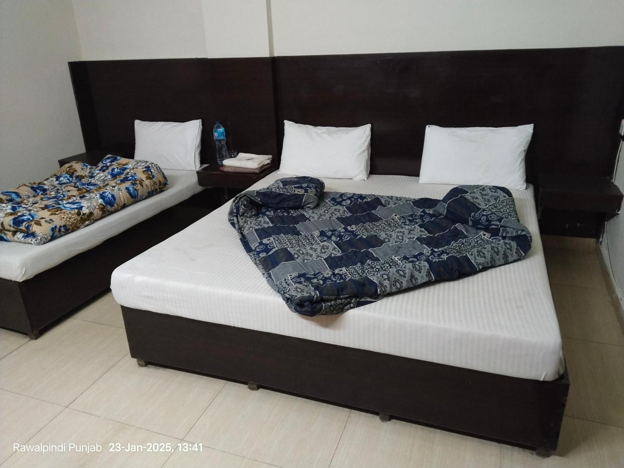 Shahzad Hotel Ravalpindi Kültér fotó